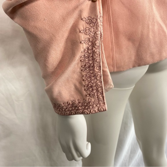 Dress Barn Microsuede Embroidered Trim Pale Peach Open Front Blazer - Picture 6 of 9